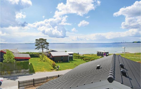 Nice Home In Rønde With Wifi Rønde